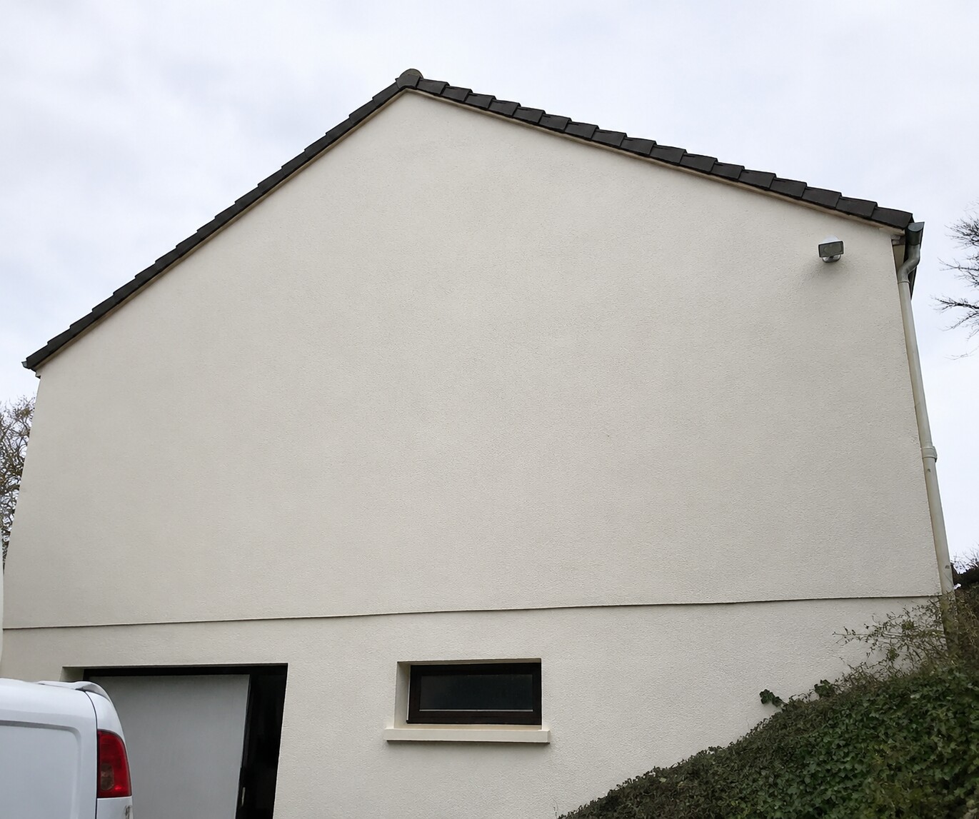 Façade remise à neuf, réalisation Emmanuel Malbran Peinture